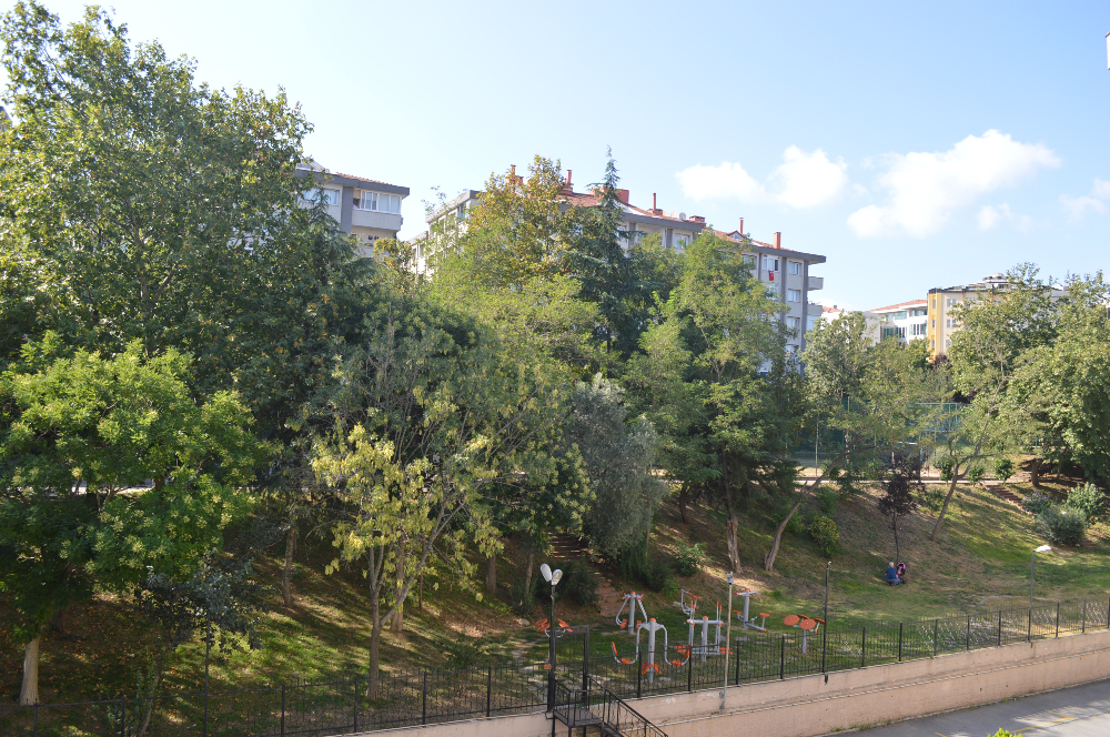 ALTUNİZADENİN EN GÖZDESİ GURUR SİTESİNDE KEYİFLİ,BAKIMLI 3+1