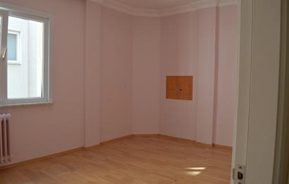 ALTUNİZADENİN EN GÖZDESİ GURUR SİTESİNDE KEYİFLİ,BAKIMLI 3+1