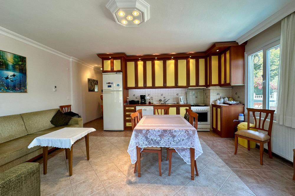 BÜYÜKADA MELODİ SİTESİ KOMPLE EŞYALI BAKIMLI 2+1