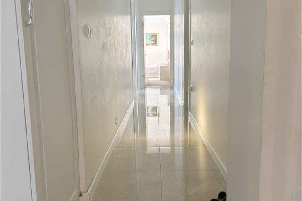 KOZYATAĞI, ATATÜRK CAD. ÜZERİNDE SATILIK 3 + 1 DAİRE