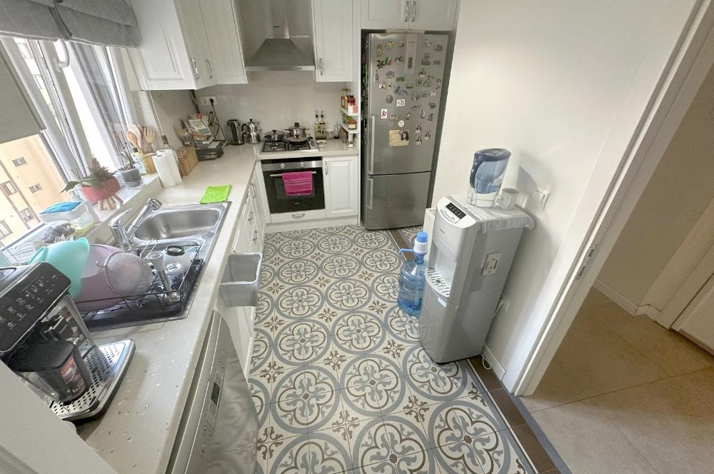 KOZYATAĞI, ATATÜRK CAD. ÜZERİNDE SATILIK 3 + 1 DAİRE