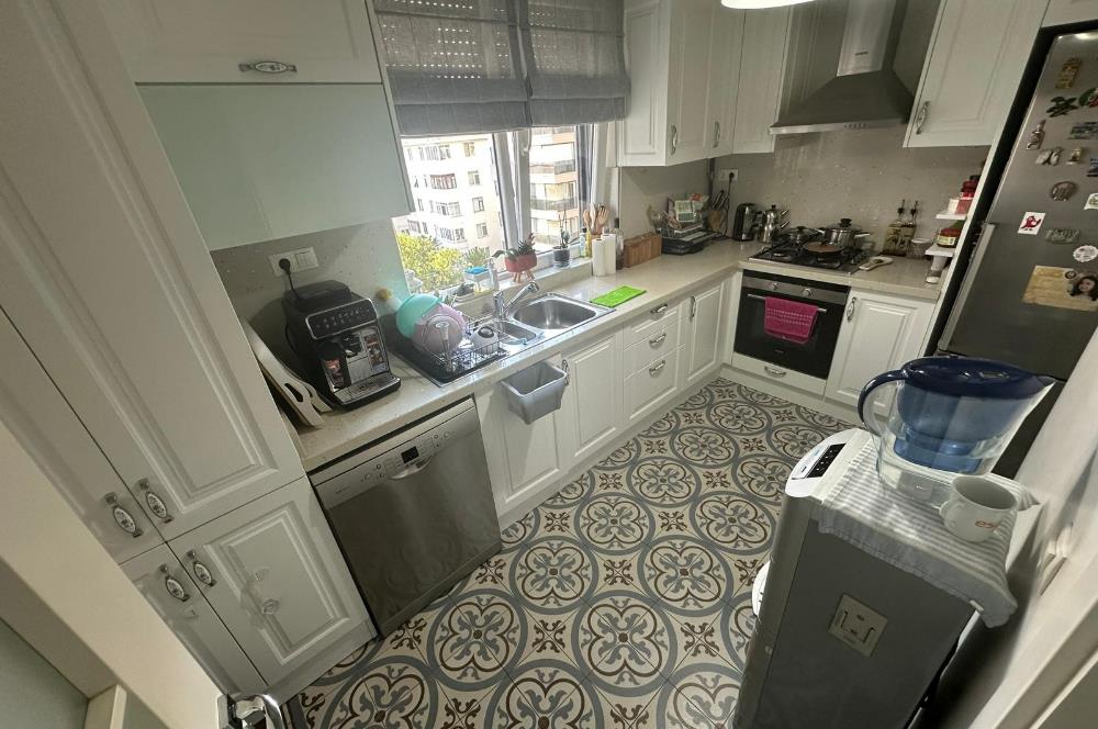 KOZYATAĞI, ATATÜRK CAD. ÜZERİNDE SATILIK 3 + 1 DAİRE