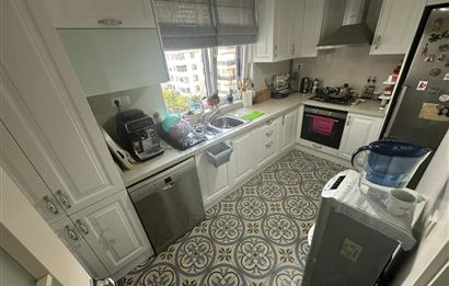 KOZYATAĞI, ATATÜRK CAD. ÜZERİNDE SATILIK 3 + 1 DAİRE