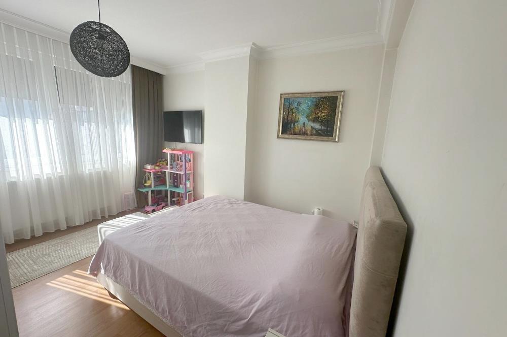 KOZYATAĞI, ATATÜRK CAD. ÜZERİNDE SATILIK 3 + 1 DAİRE