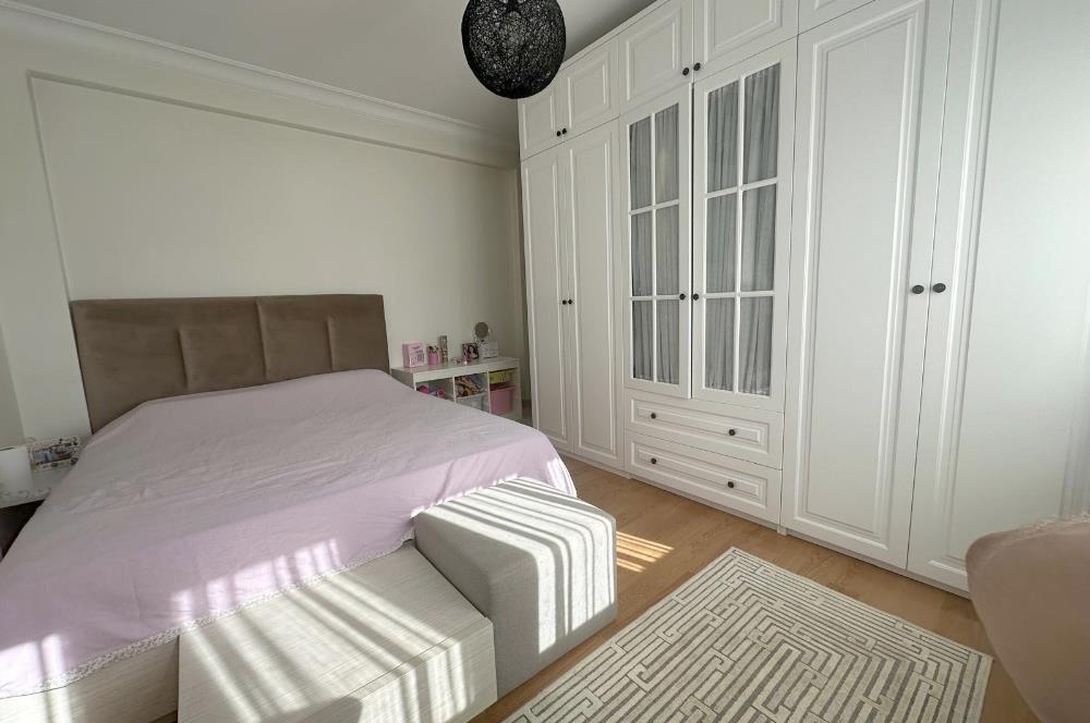 KOZYATAĞI, ATATÜRK CAD. ÜZERİNDE SATILIK 3 + 1 DAİRE
