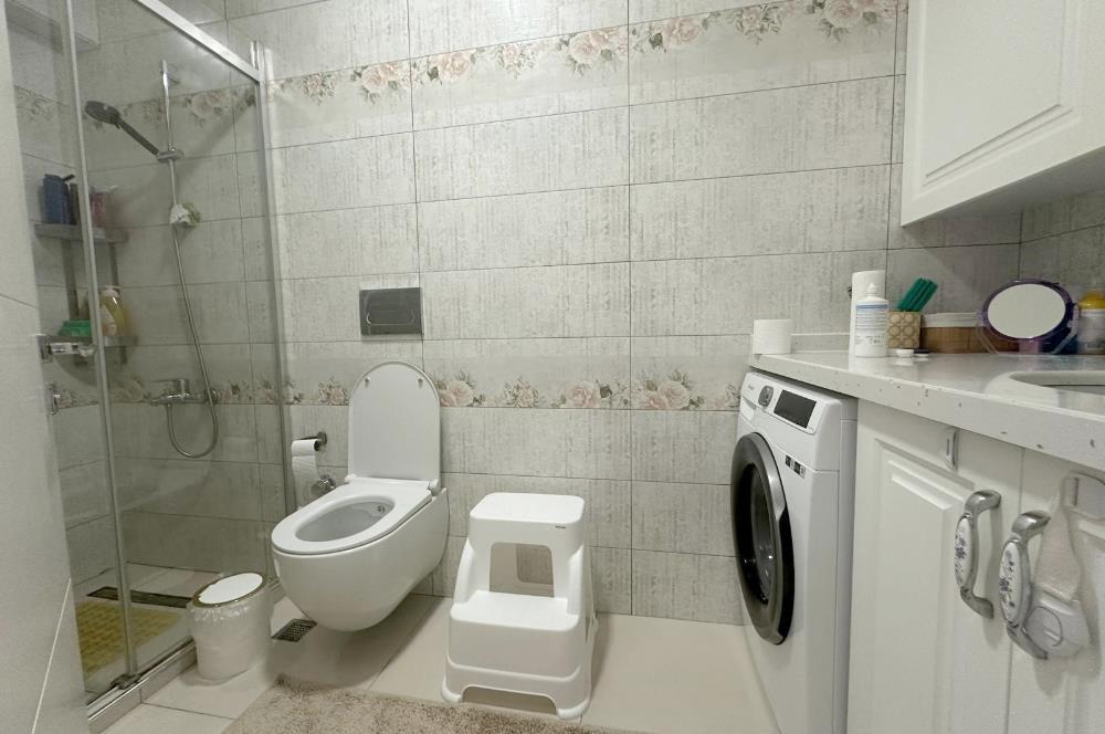 KOZYATAĞI, ATATÜRK CAD. ÜZERİNDE SATILIK 3 + 1 DAİRE