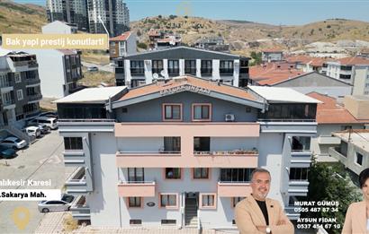 C21 BAL'DAN OKULLAR BÖLGESİ KULLANIŞLI TEMİZ SATILIK 2+1