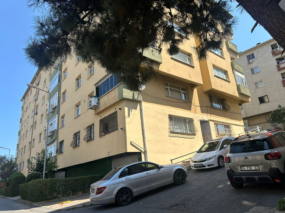 Kağıthane Seyrantepe Mahallesi Seringül Sitesi 3+1 Satılık Daire