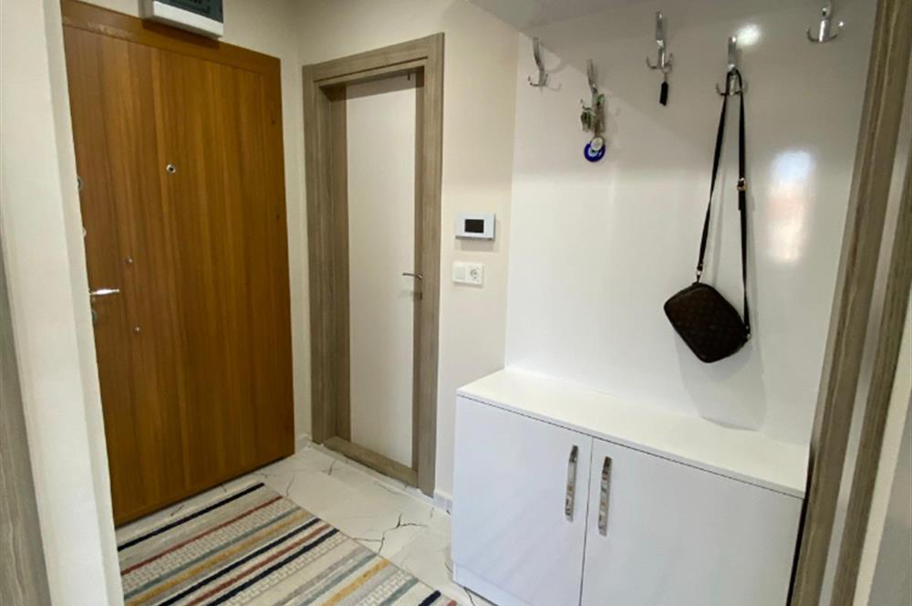 C21 BAL'DAN OKULLAR BÖLGESİ KULLANIŞLI TEMİZ SATILIK 2+1