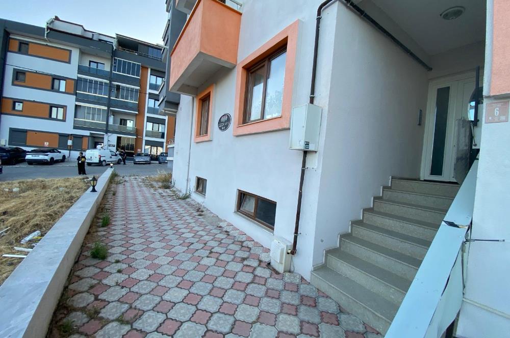 C21 BAL'DAN OKULLAR BÖLGESİ KULLANIŞLI TEMİZ SATILIK 2+1