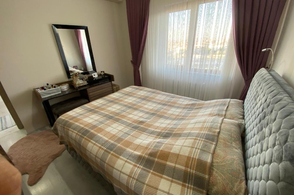C21 BAL'DAN OKULLAR BÖLGESİ KULLANIŞLI TEMİZ SATILIK 2+1