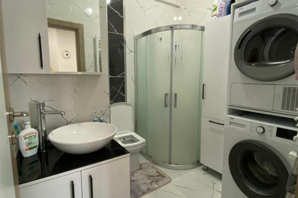 C21 BAL'DAN OKULLAR BÖLGESİ KULLANIŞLI TEMİZ SATILIK 2+1