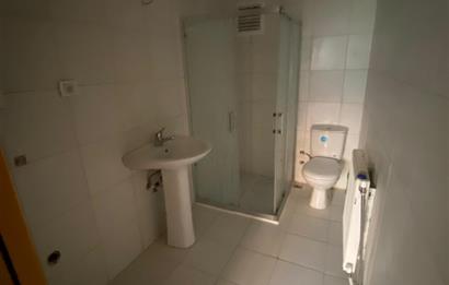 CENTURY21 BAL'DAN TERCİH EDİLEN A BLOKLARDA TEMİZ KİRALIK 1+1