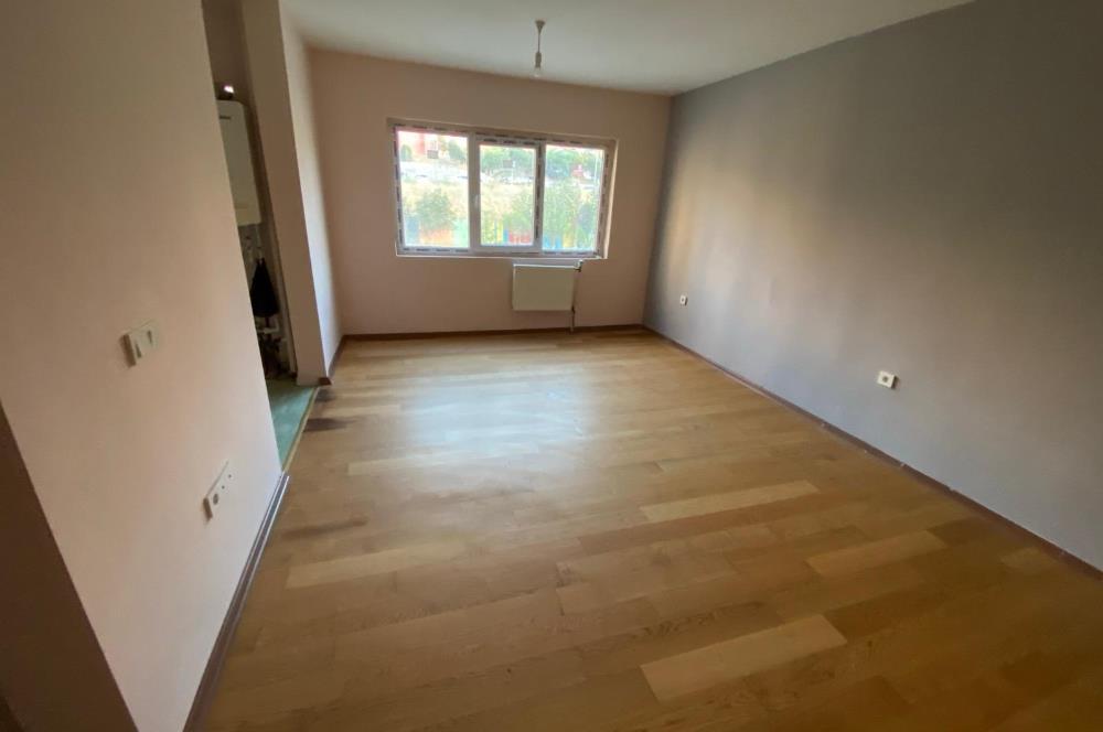 CENTURY21 BAL'DAN TERCİH EDİLEN A BLOKLARDA TEMİZ KİRALIK 1+1