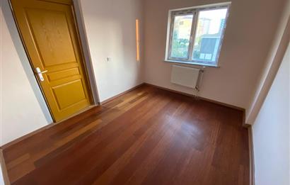 CENTURY21 BAL'DAN TERCİH EDİLEN A BLOKLARDA TEMİZ KİRALIK 1+1