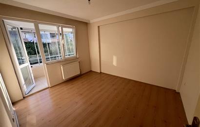 Kaşüstü merkezde tüm lokasyonlara yakın kiralık 3+1
