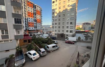 Kaşüstü merkezde tüm lokasyonlara yakın kiralık 3+1