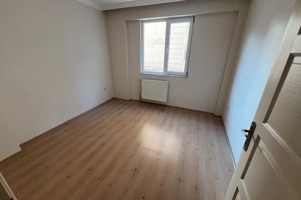 Kaşüstü merkezde tüm lokasyonlara yakın kiralık 3+1