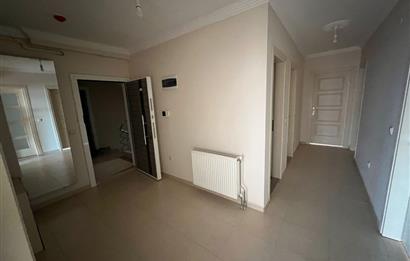 Kaşüstü merkezde tüm lokasyonlara yakın kiralık 3+1