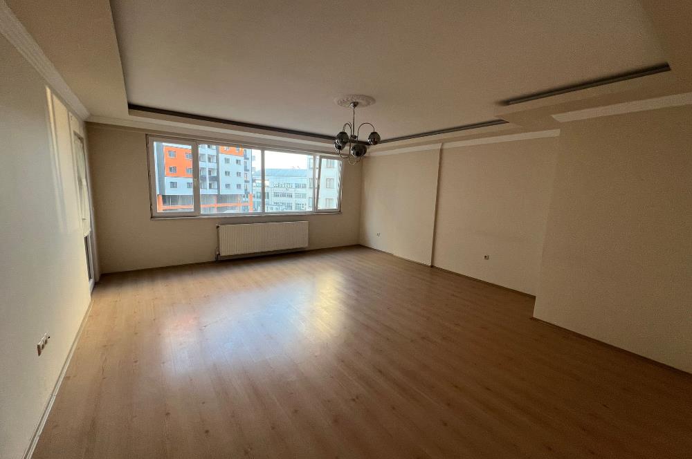 Kaşüstü merkezde tüm lokasyonlara yakın kiralık 3+1