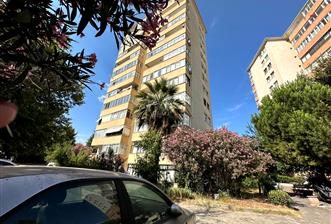 İÇERENKÖY PAŞABAHÇE SİTESİNDE SATILIK 3+1 DAİRE 