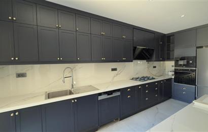Uskumruköy de Yeni Projede Taşınmaya Hazır Sıfır Tripleks Villa
