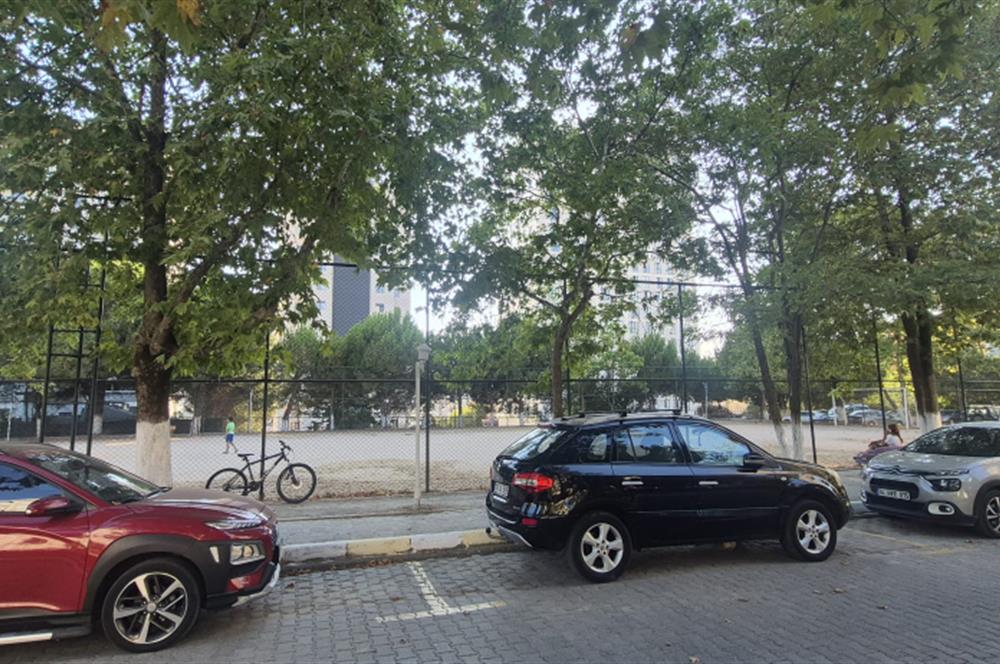 KARTAL YAKACIK YENİ MAHALLE – YAKAKENT SİTESİ’NDE 2+1 KİRALIK DAİRE
