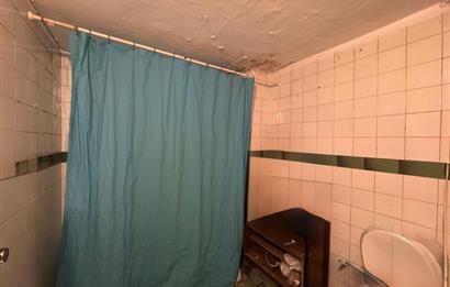 Bornova Küçük Park'ta Eşyalı Kiralık 3+1 Daire