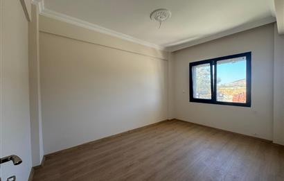 Foça Bağarası'nda Site içerisinde Sıfır Satılık 2+1 Daire