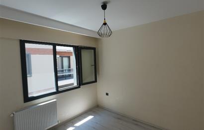 1258890421 Pusula' dan Seyrek' te Kiralık 1+1 