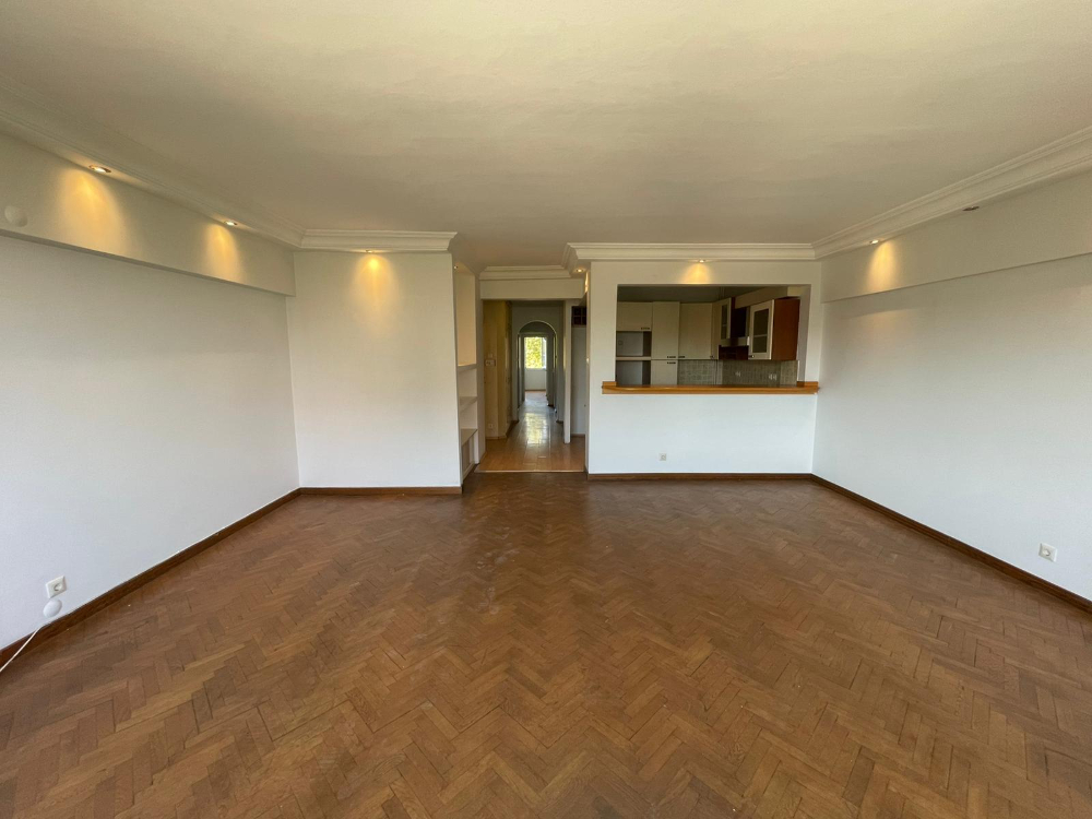 Rumelihisarı Satılık 3+1 Daire Boğaz Manzara Boğaziçi Üni. Yanı