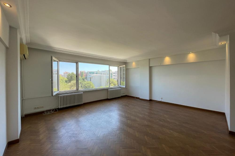 Rumelihisarı Satılık 3+1 Daire Boğaz Manzara Boğaziçi Üni. Yanı