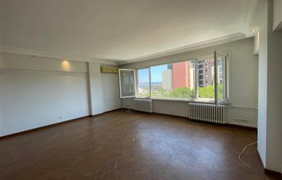 Rumelihisarı Satılık 3+1 Daire Boğaz Manzara Boğaziçi Üni. Yanı