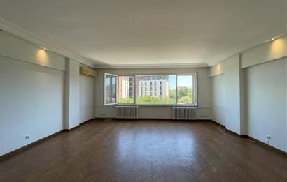 Rumelihisarı Satılık 3+1 Daire Boğaz Manzara Boğaziçi Üni. Yanı