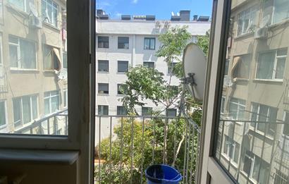 BAKIRKÖY ZEYİTNLİK'TE MARMARAYA YAKIN KİRALIK DAİRE