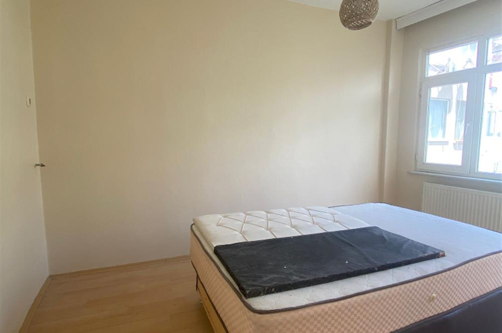 BAKIRKÖY ZEYİTNLİK'TE MARMARAYA YAKIN KİRALIK DAİRE