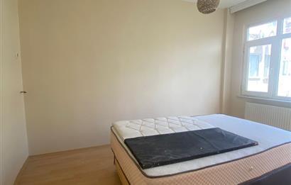 BAKIRKÖY ZEYİTNLİK'TE MARMARAYA YAKIN KİRALIK DAİRE