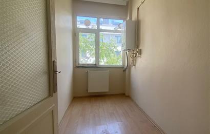 BAKIRKÖY ZEYİTNLİK'TE MARMARAYA YAKIN KİRALIK DAİRE