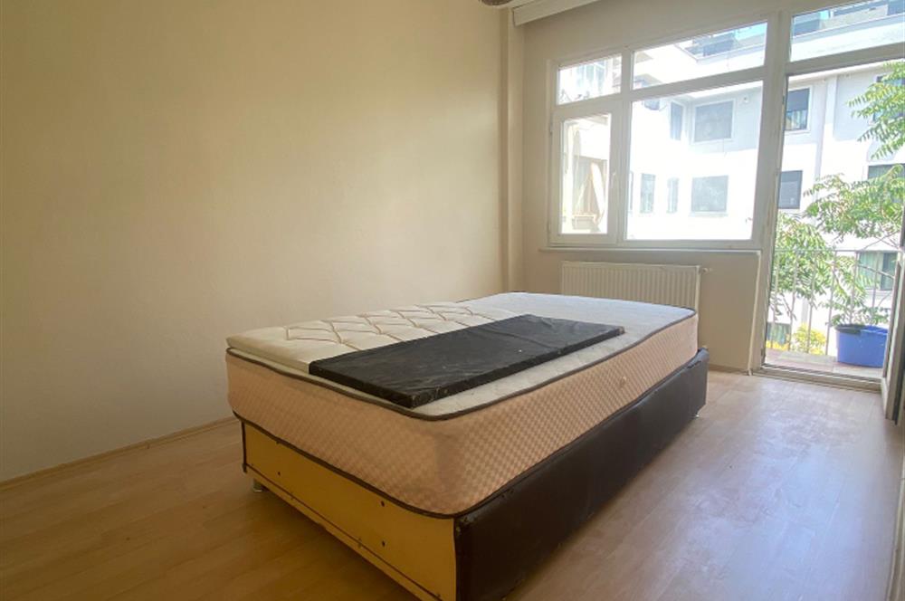 BAKIRKÖY ZEYİTNLİK'TE MARMARAYA YAKIN KİRALIK DAİRE
