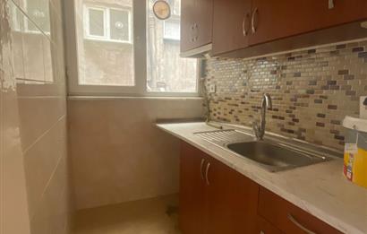 BAKIRKÖY ZEYİTNLİK'TE MARMARAYA YAKIN KİRALIK DAİRE
