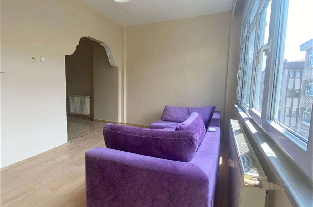 BAKIRKÖY ZEYİTNLİK'TE MARMARAYA YAKIN KİRALIK DAİRE