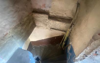 KURTULUŞ'TA FIRSAT !!! 4 KATLI MÜSTAKİL SATILIK BİNA