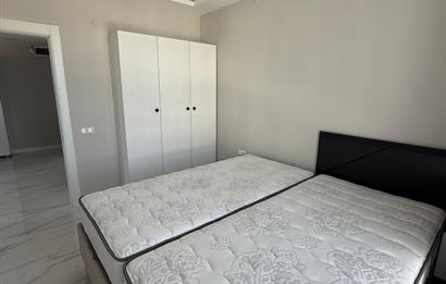 CENTURY21 PLUS'DAN OSMANGAZİ MAH.2+1 SATILIK EŞYALI TEMİZ DAİRE
