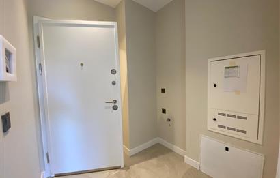 Kağıthane Merkezde SebaCasa Sitesinde Satılık 2+1 Daire