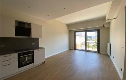 Kağıthane Merkezde SebaCasa Sitesinde Satılık 2+1 Daire