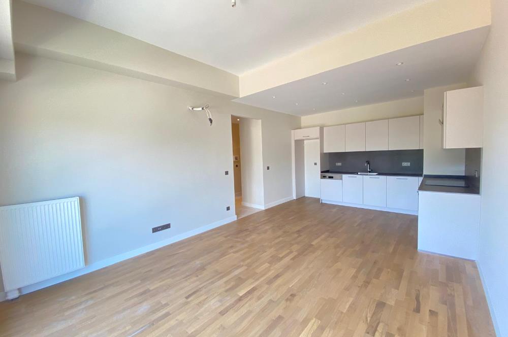 Kağıthane Merkezde SebaCasa Sitesinde Satılık 2+1 Daire