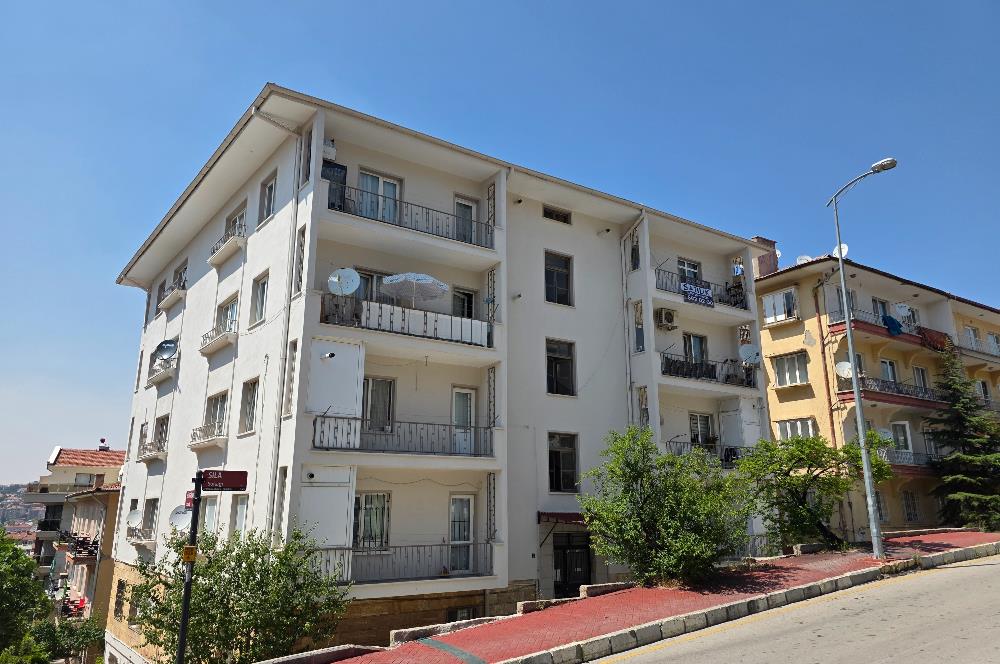 Cebeci Süngübayırı Caddesi Muhteşem Konumlu Satılık 2+1 Daire