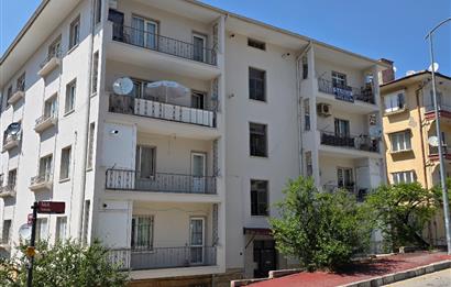 Cebeci Süngübayırı Caddesi Muhteşem Konumlu Satılık 2+1 Daire