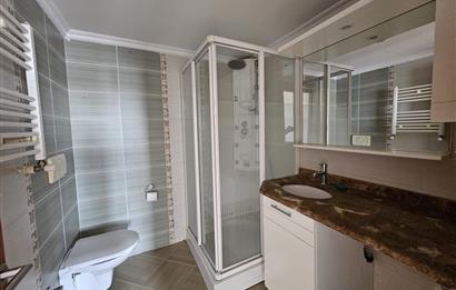 ÇAM KOZA COURT SİTESİ GENİŞ BALKONLU 1+1 KİRALIK DAİRE