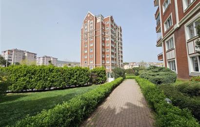 ÇAM KOZA COURT SİTESİ GENİŞ BALKONLU 1+1 KİRALIK DAİRE
